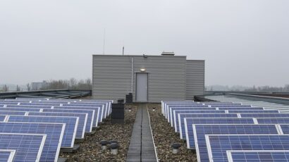 Výhody fotovoltaických systémů s akumulací do baterií